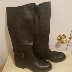 LEATHER BOOTS